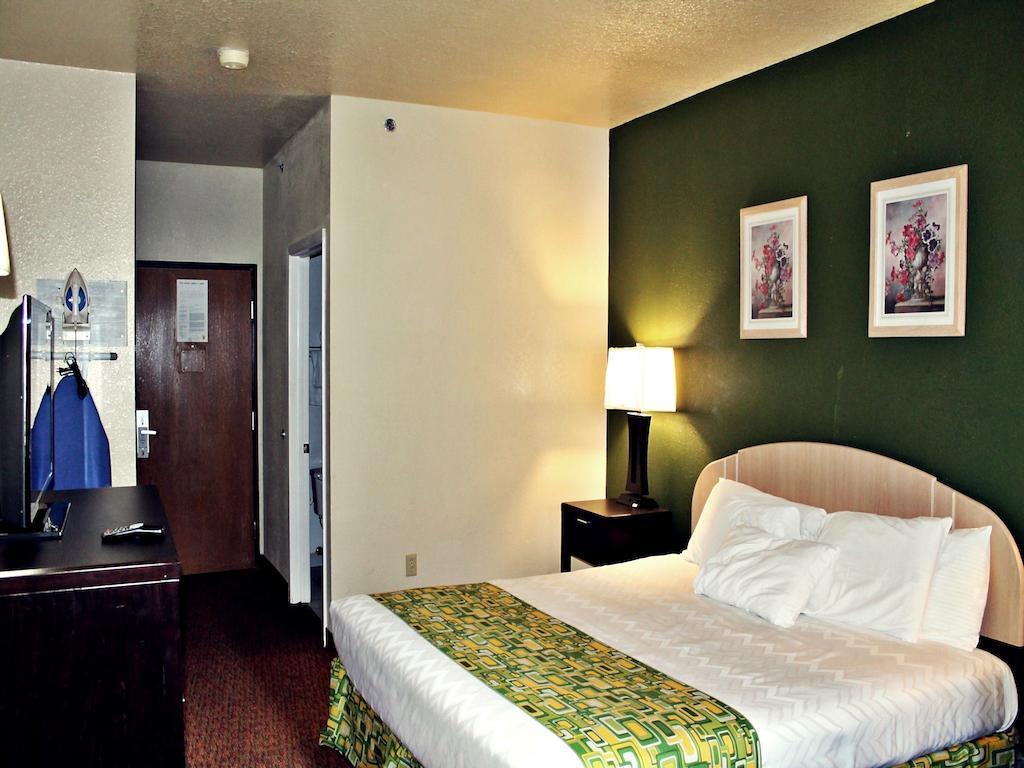 Surestay Plus By Best Western San Antonio Airport Exteriér fotografie