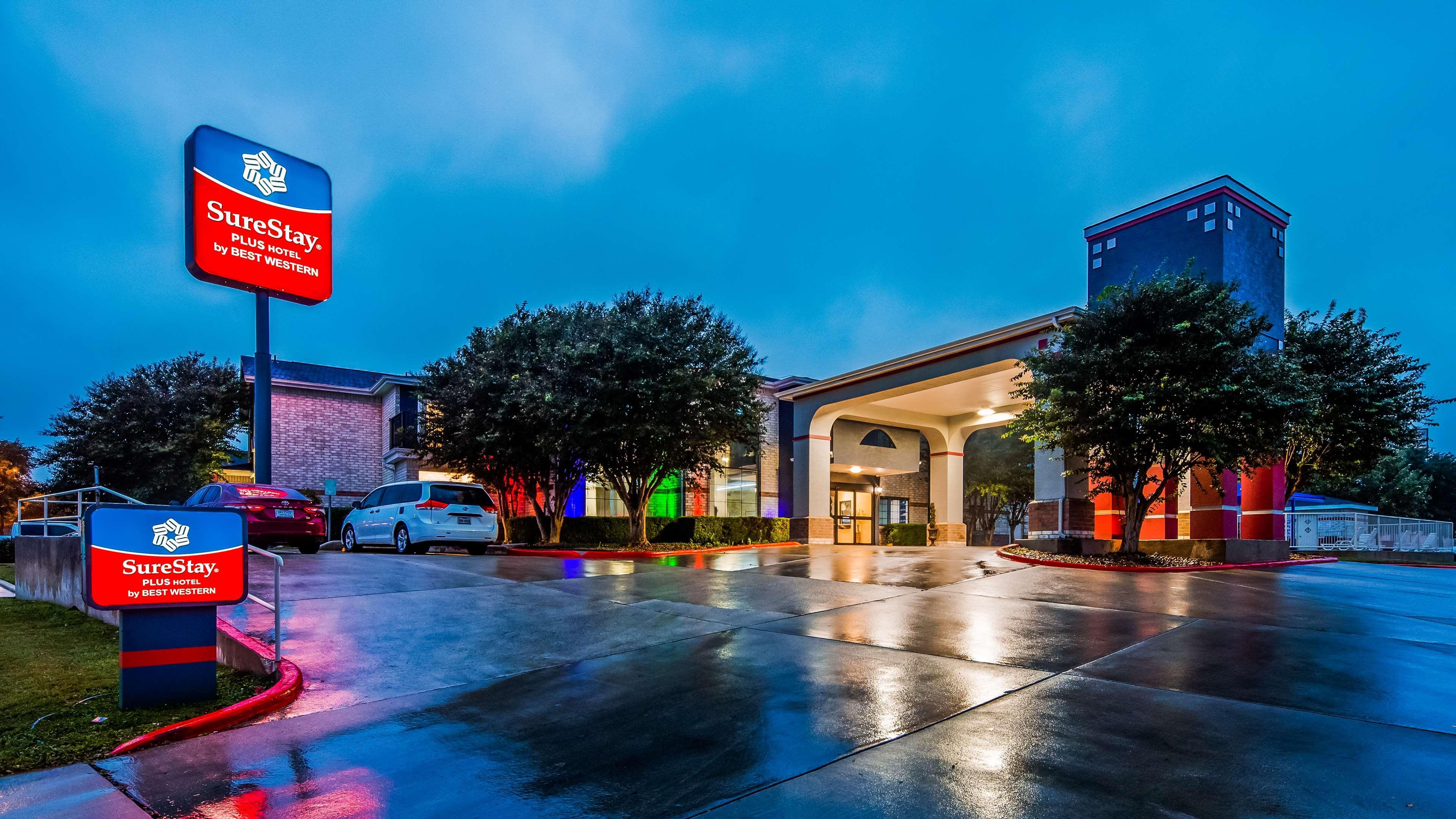 Surestay Plus By Best Western San Antonio Airport Exteriér fotografie