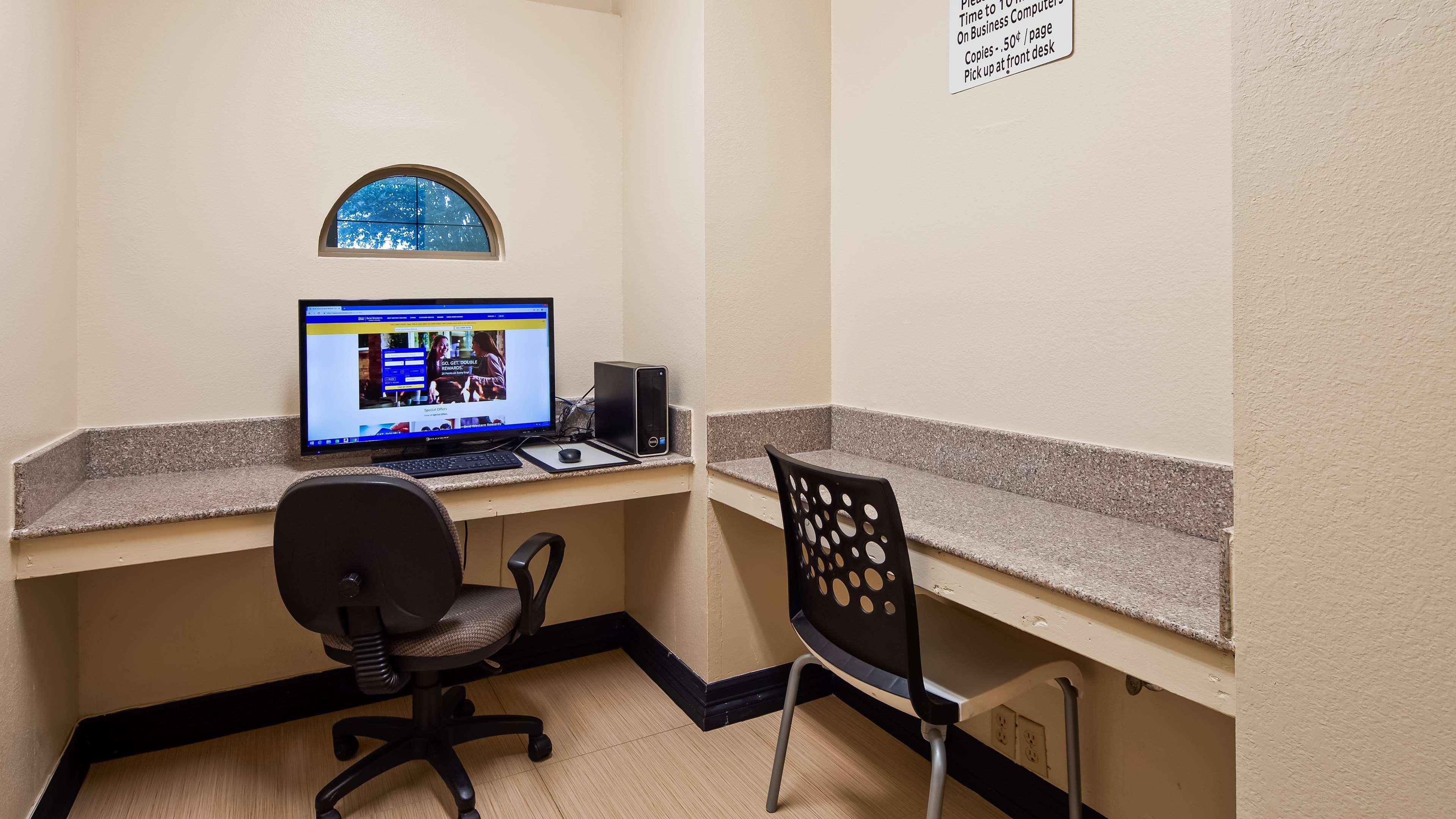 Surestay Plus By Best Western San Antonio Airport Exteriér fotografie