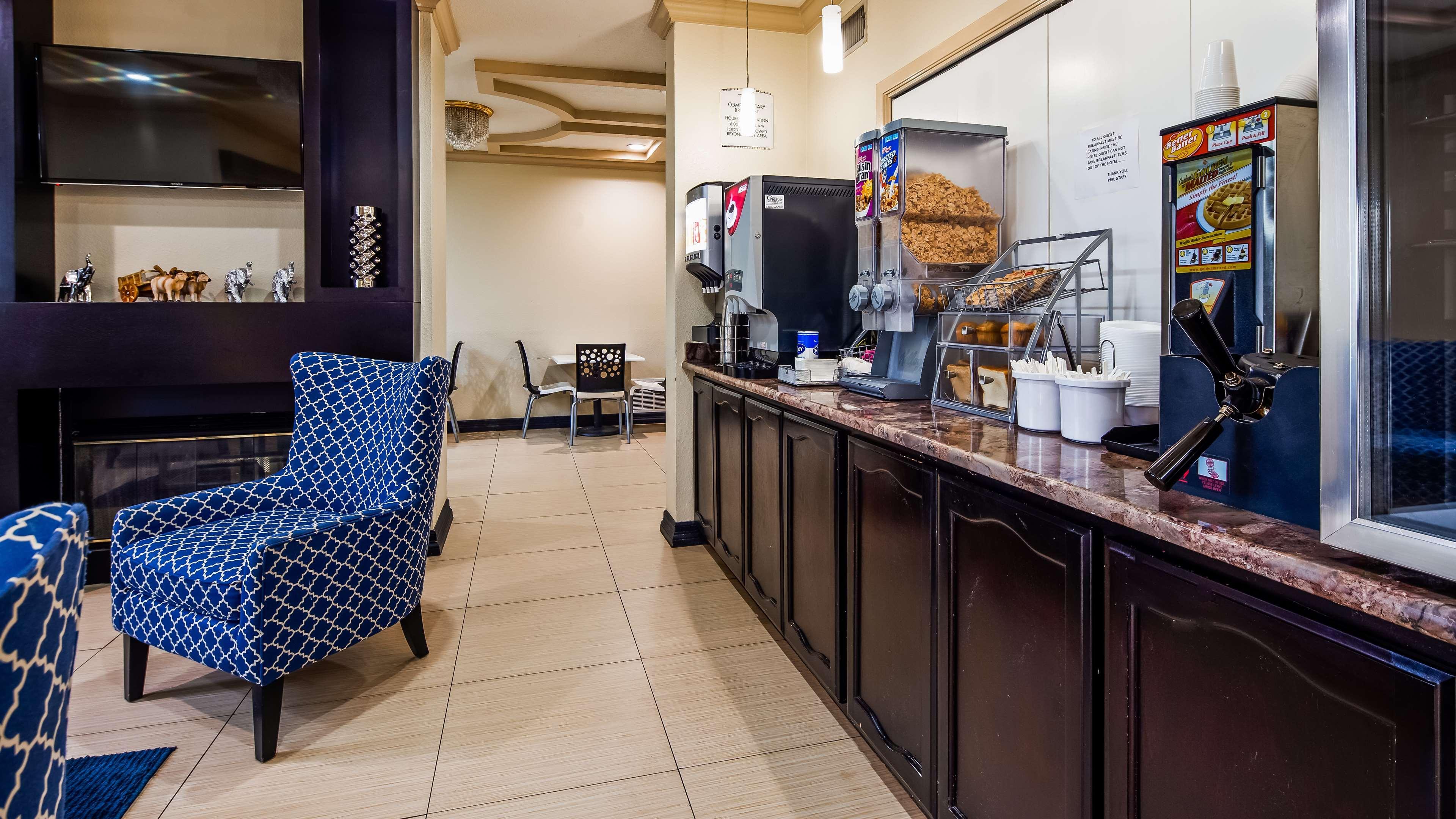 Surestay Plus By Best Western San Antonio Airport Exteriér fotografie