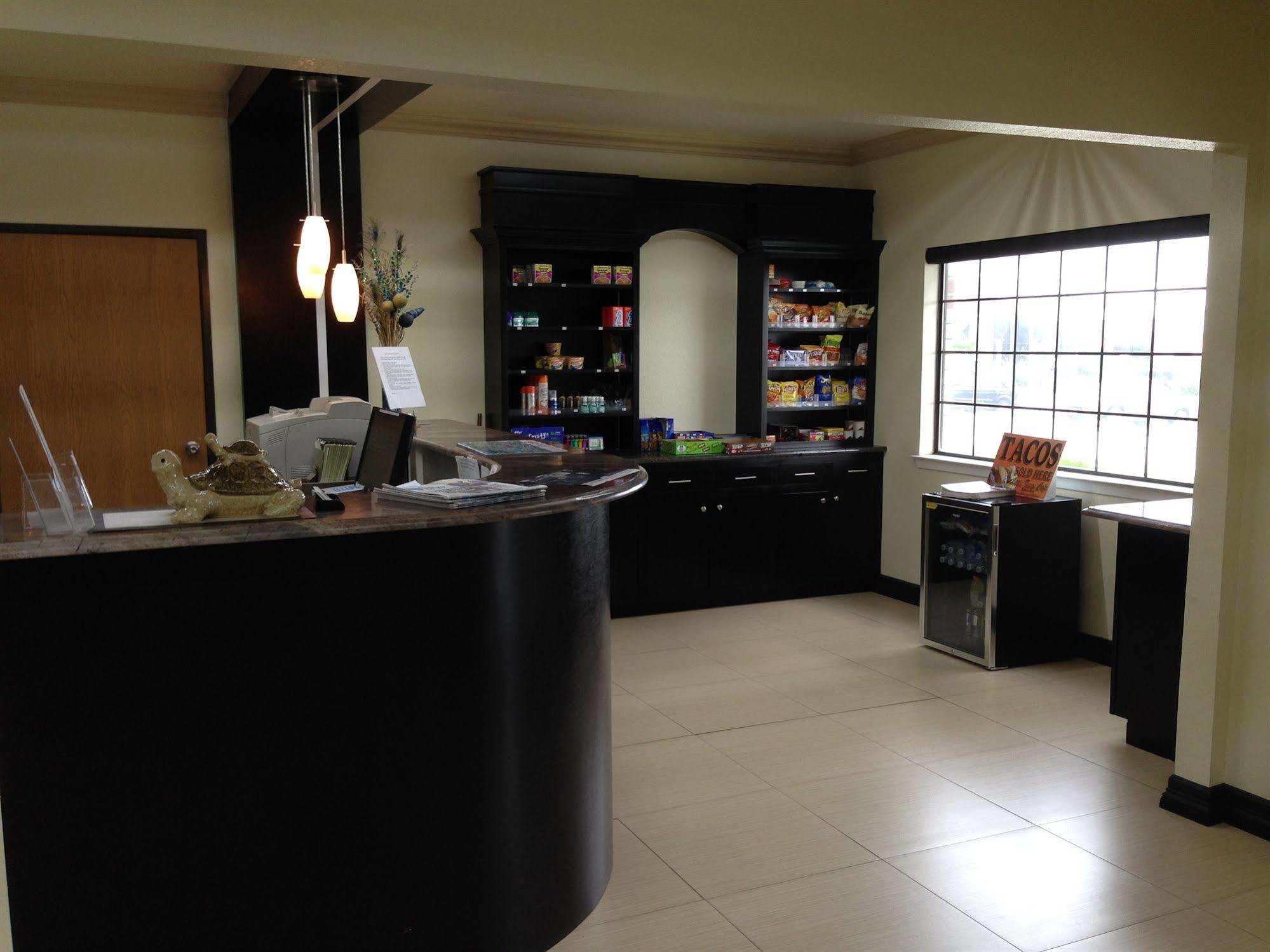 Surestay Plus By Best Western San Antonio Airport Exteriér fotografie