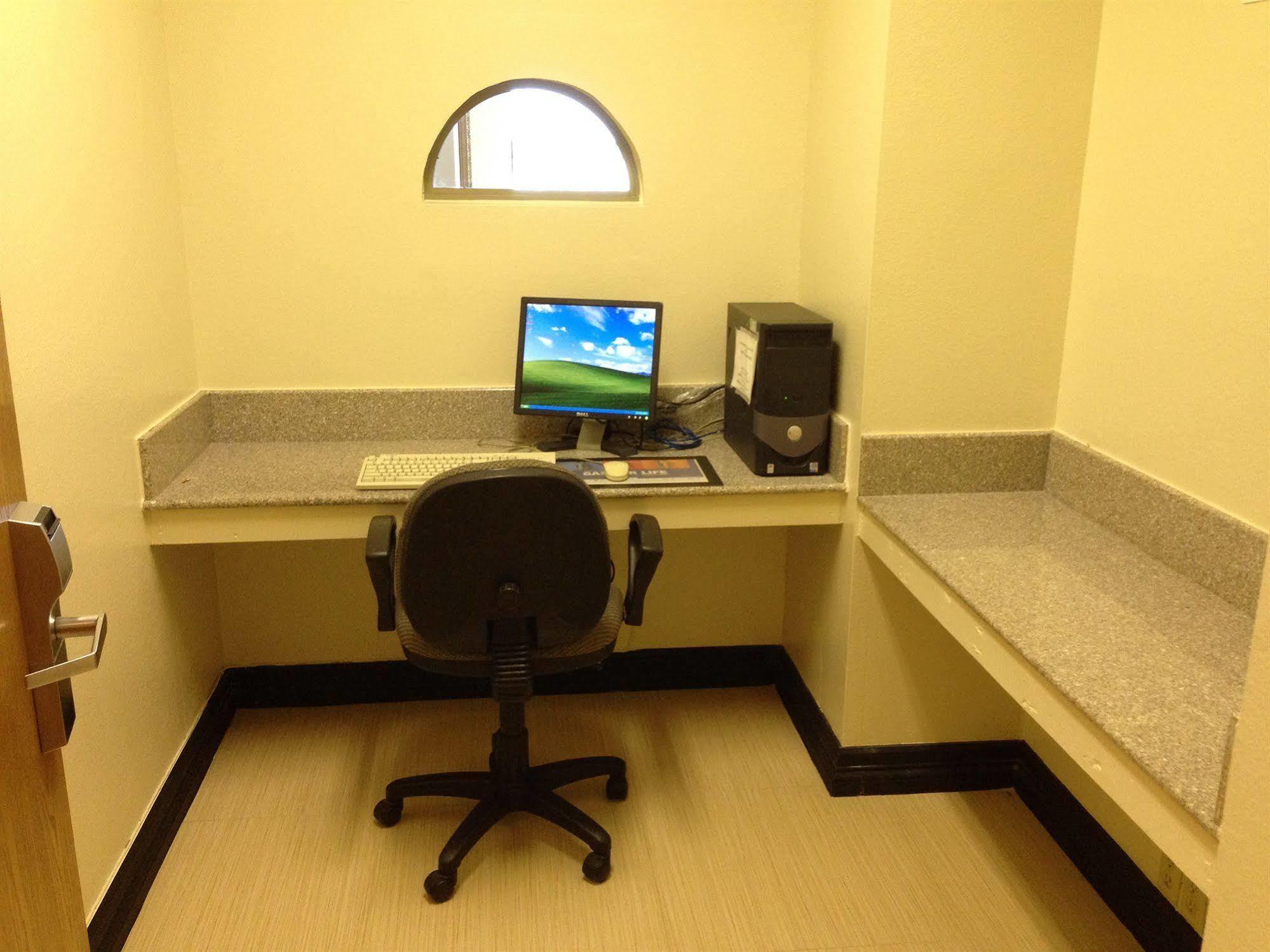 Surestay Plus By Best Western San Antonio Airport Exteriér fotografie
