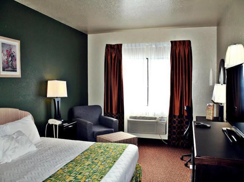 Surestay Plus By Best Western San Antonio Airport Exteriér fotografie