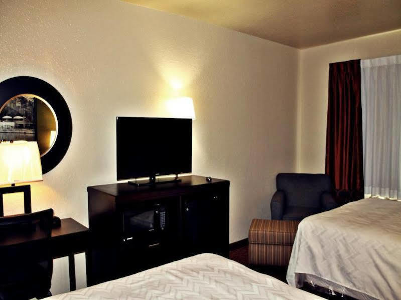 Surestay Plus By Best Western San Antonio Airport Exteriér fotografie